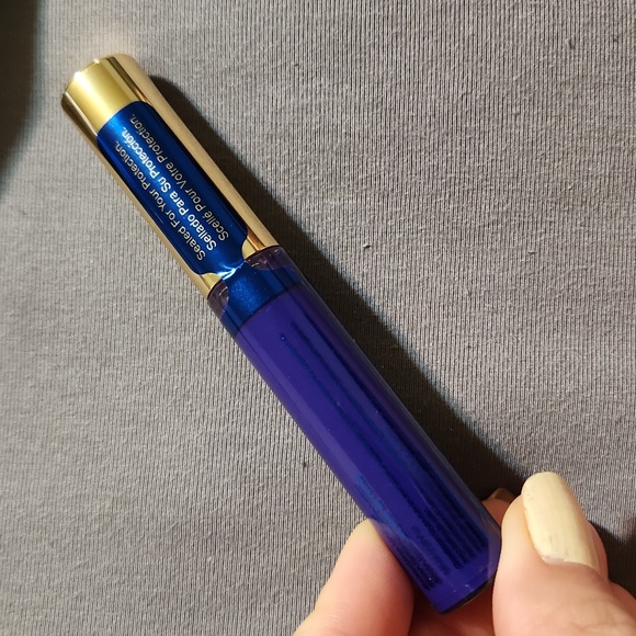 New & Sealed Senegence Lipsense Grape Gloss - Picture 4 of 4